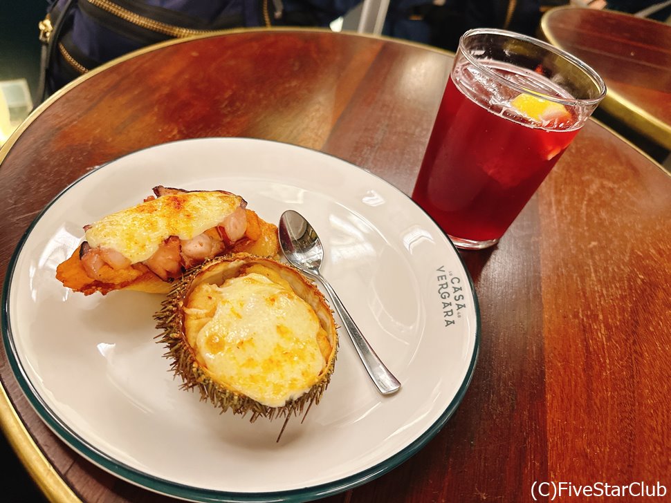 ウニのマッシュポテト焼きとタコとジャガイモのチーズ焼き